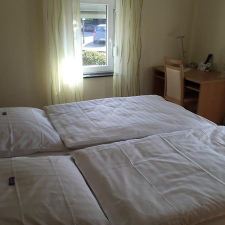 Pension Im Wirtshaus Himberg Bad Honnef Exterior foto