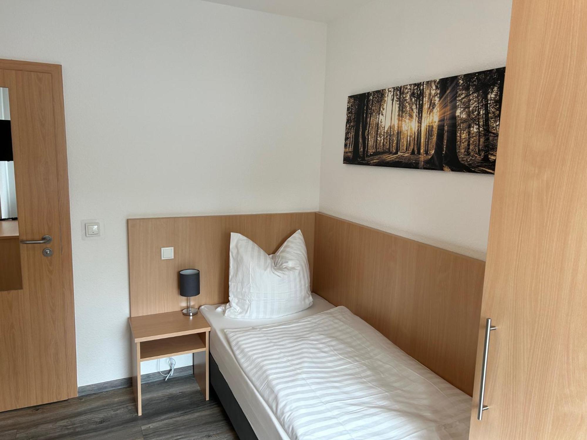 Pension Im Wirtshaus Himberg Bad Honnef Exterior foto